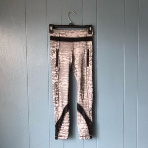 Lululemon marbled heather mesh cropped legging